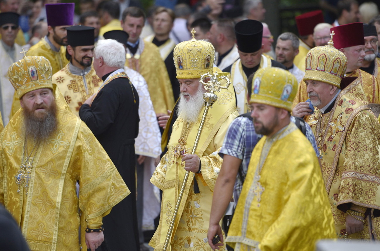 Верующие Украинской автокефальной православной церкви  прошли крестным ходом в Киеве
