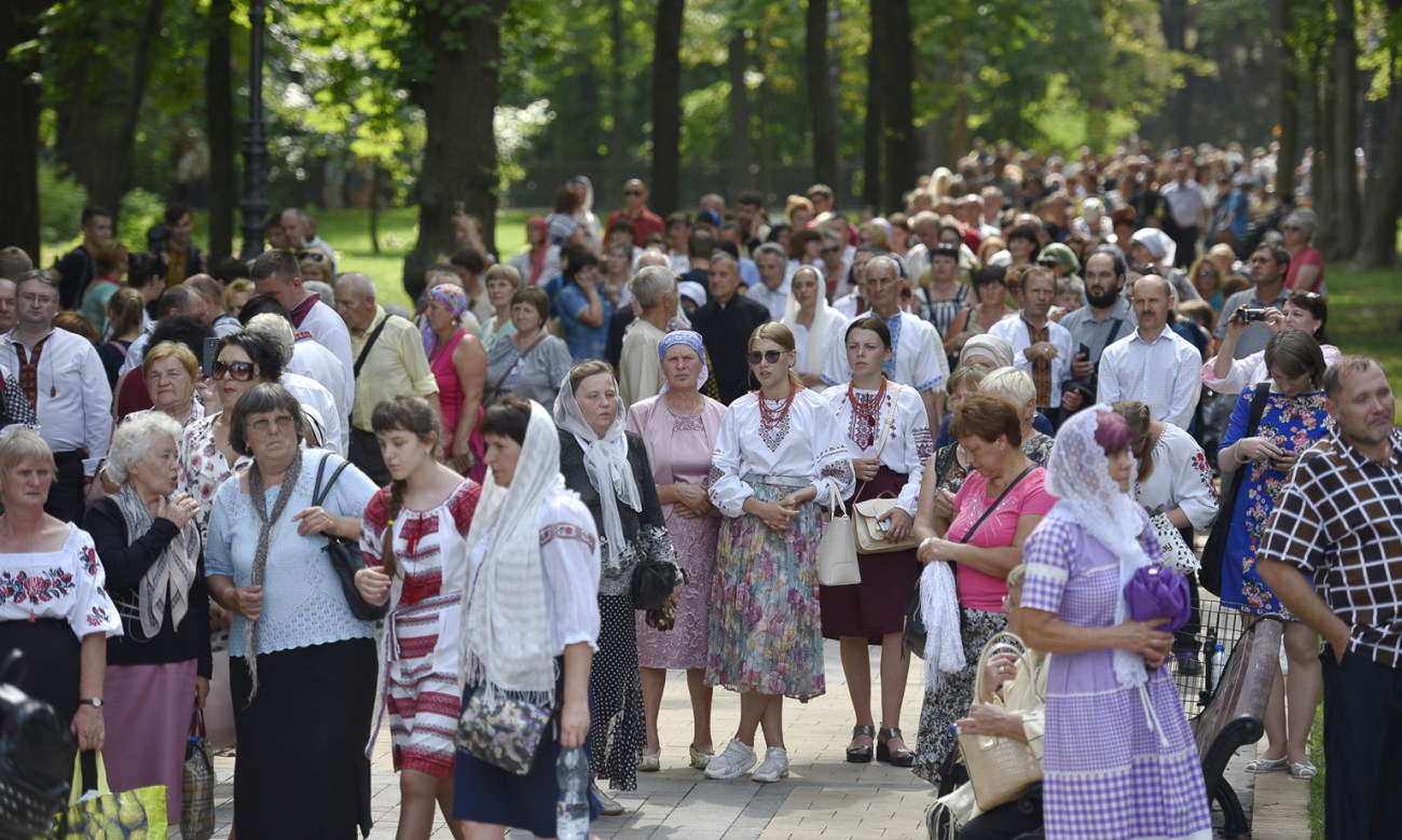 Верующие Украинской автокефальной православной церкви  прошли крестным ходом в Киеве