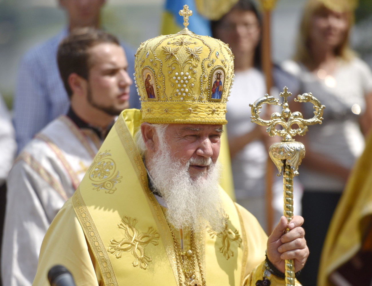 Верующие Украинской автокефальной православной церкви  прошли крестным ходом в Киеве