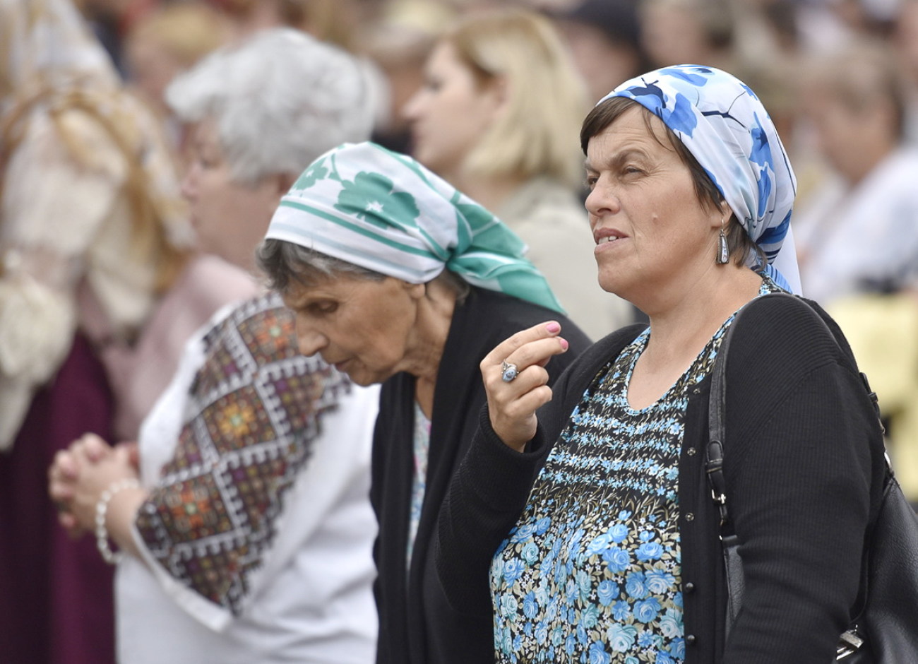 Верующие Украинской автокефальной православной церкви  прошли крестным ходом в Киеве