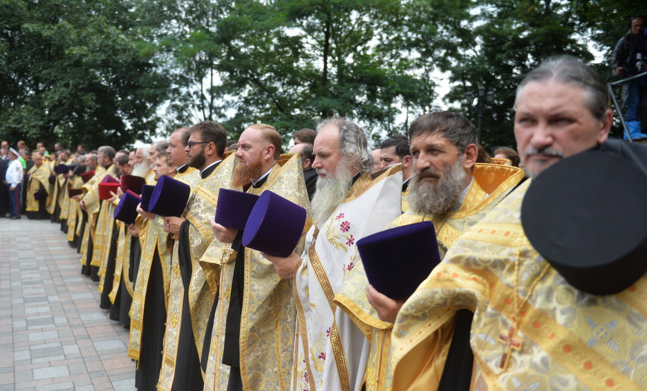 Крестный ход УПЦ МП по случаю 1030-летия крещения Киевской Руси в Киеве