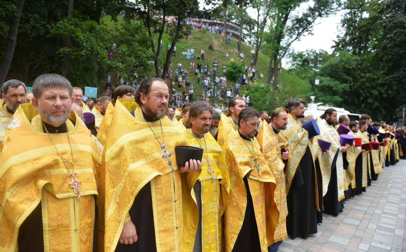 Крестный ход УПЦ МП по случаю 1030-летия крещения Киевской Руси в Киеве