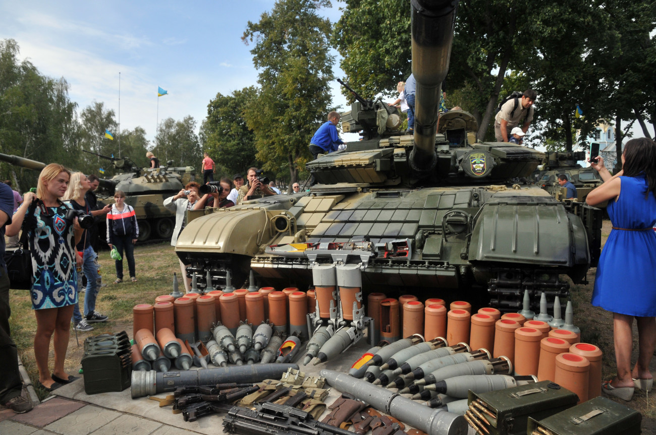 В Харькове отпраздновали день танкиста