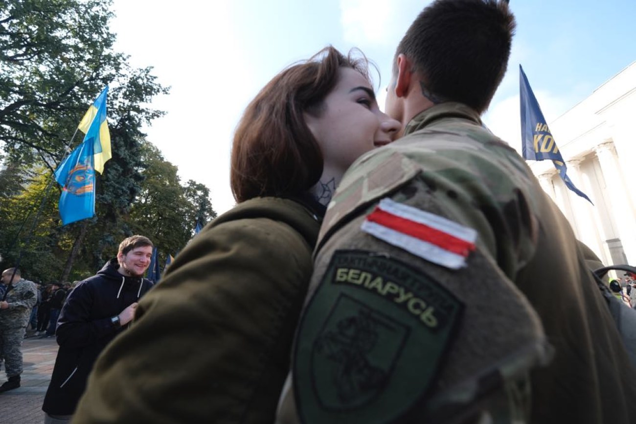 &#171;Нацкорпус&#187; провел митинг в поддержку воинов АТО-иностранцев