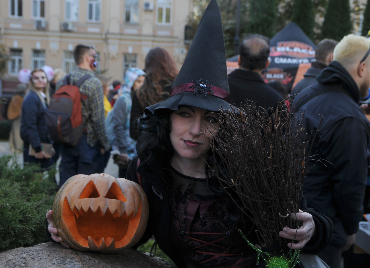 В Киеве состоялся парад &#171;зомби&#187;