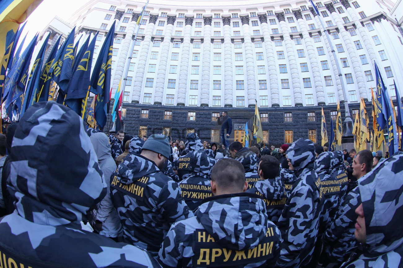 В Киеве &#171;нацдружинники&#187; требовали создания Министерства по делам ветеранов