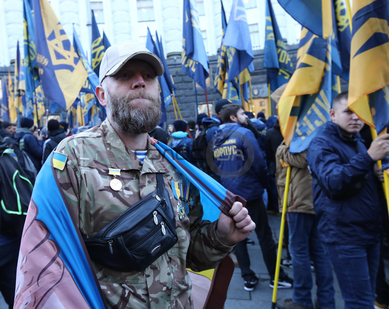 В Киеве &#171;нацдружинники&#187; требовали создания Министерства по делам ветеранов