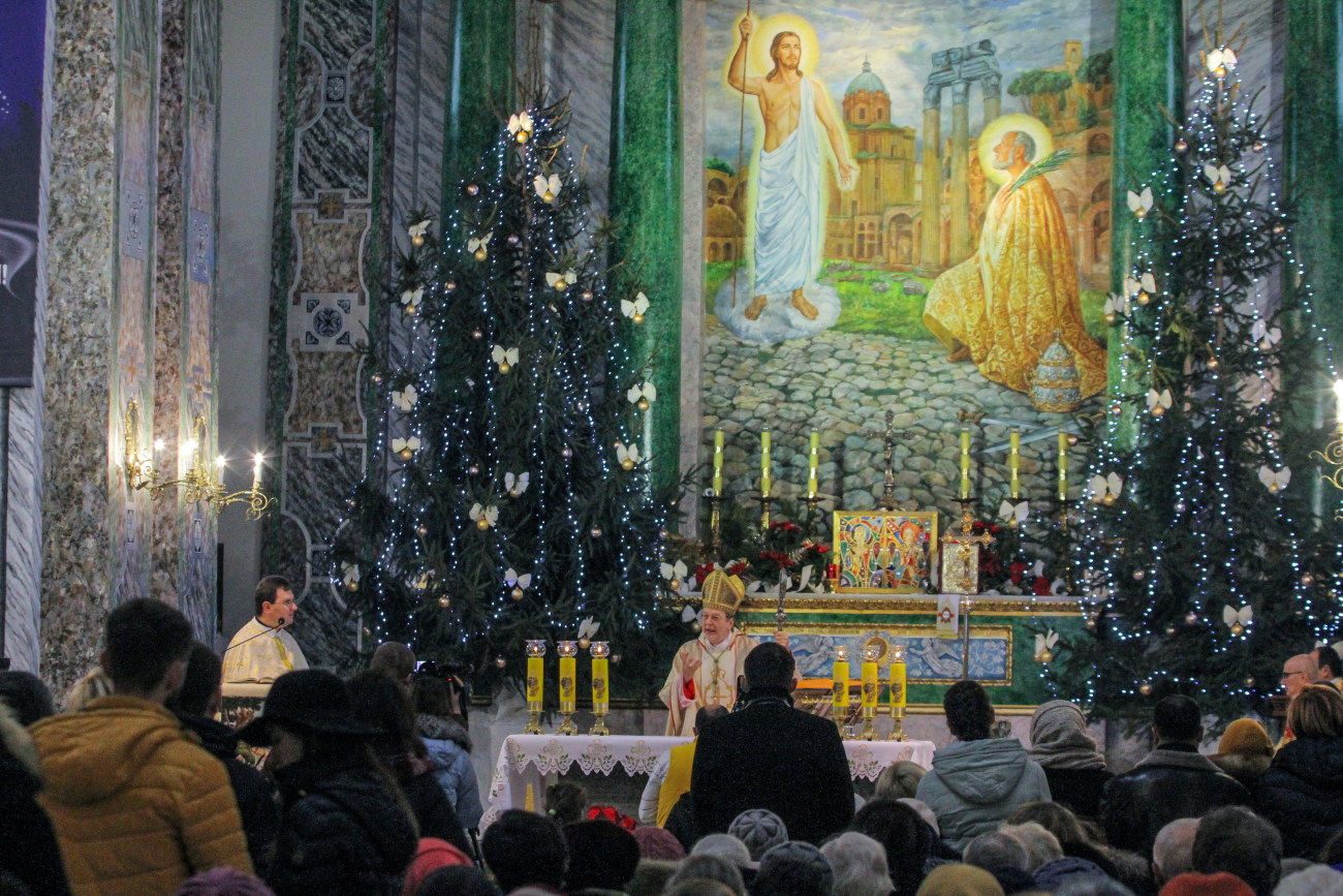 Католики и протестанты празднуют Рождество Христово