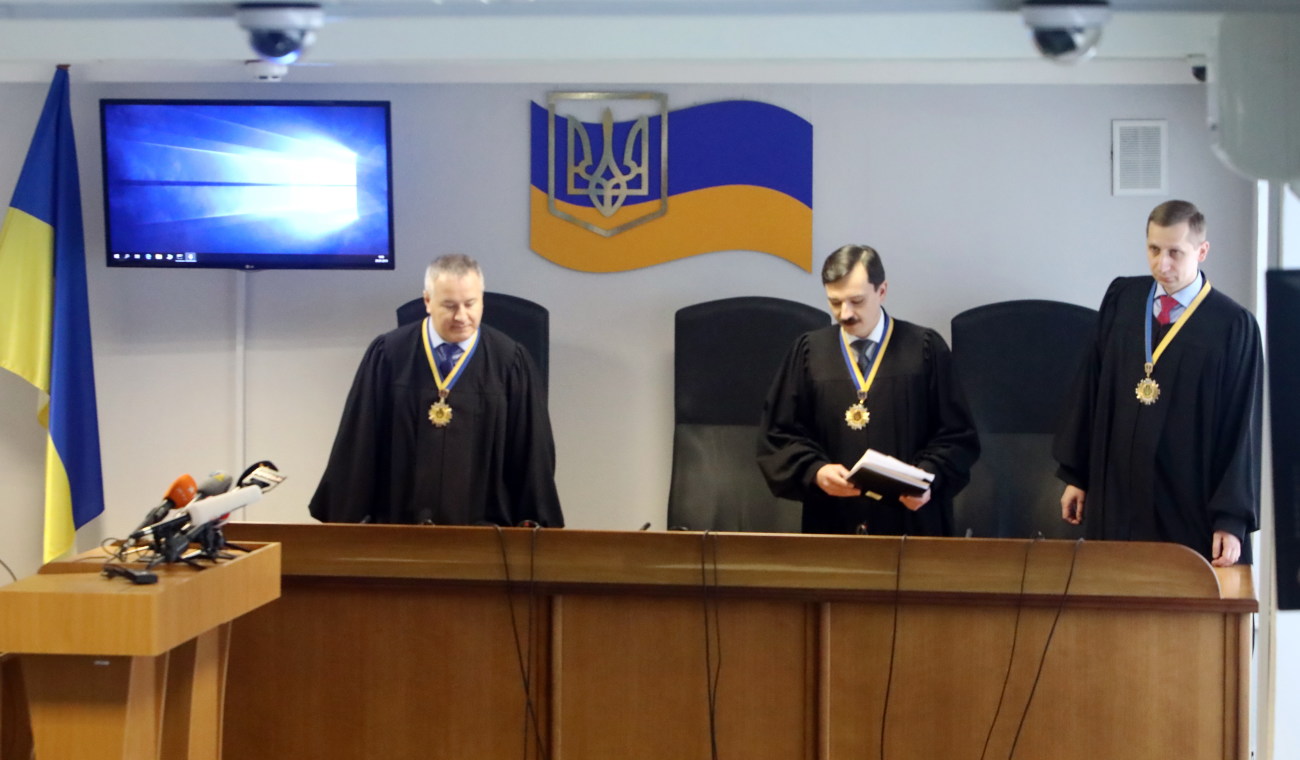 Экс-президента Виктора Януковича заочно приговорили к 13 годам тюрьмы