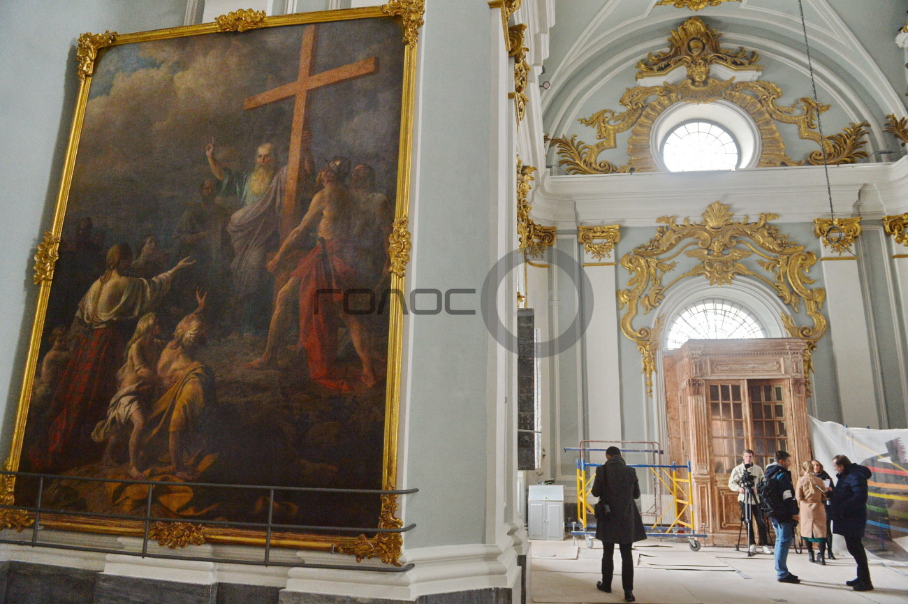 В Андреевскую церковь вернули старинный холст с изображением Тараса Шевченко
