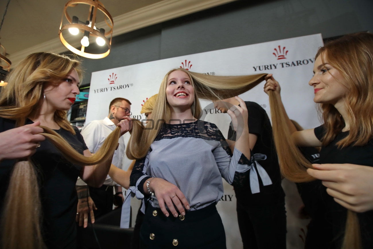 15-летняя киевлянка стала обладательницей самых длинных волос в Украине