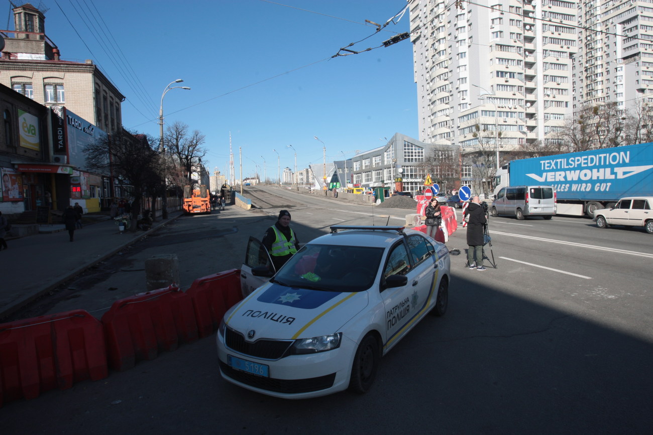 Шулявский мост начали демонтировать