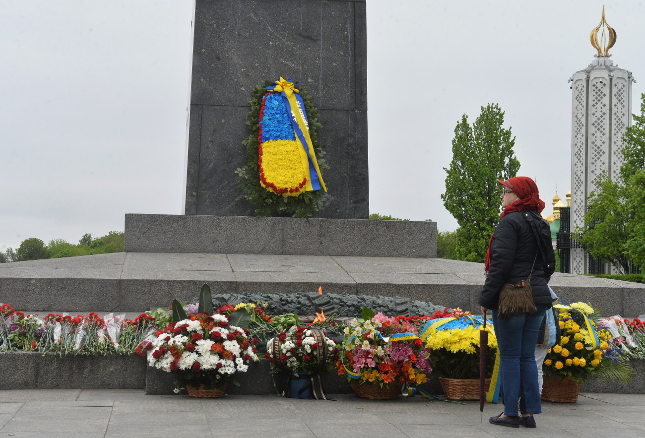 День памяти и примирения в Киеве: пусто и дождливо