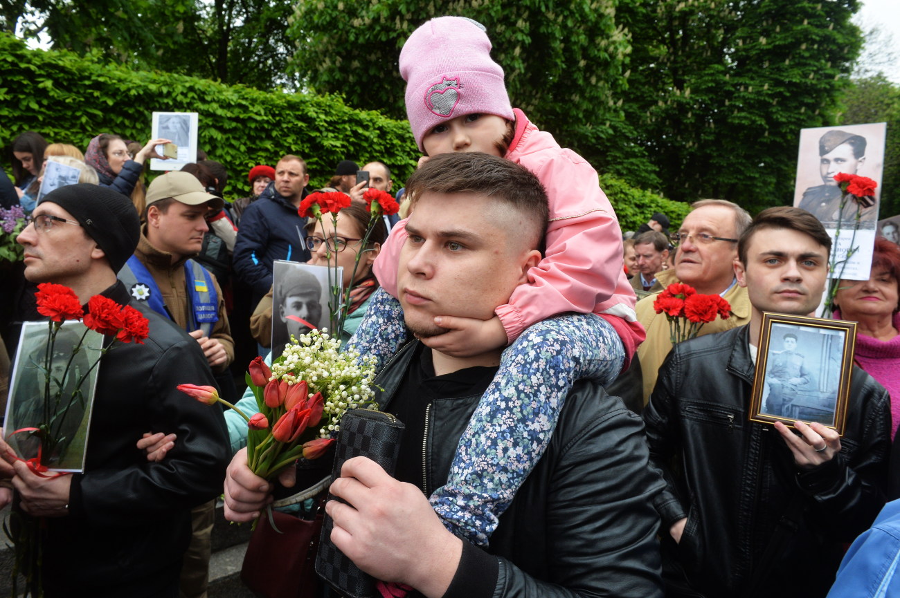 День Победы в Киеве: ветераны, портреты и задержание