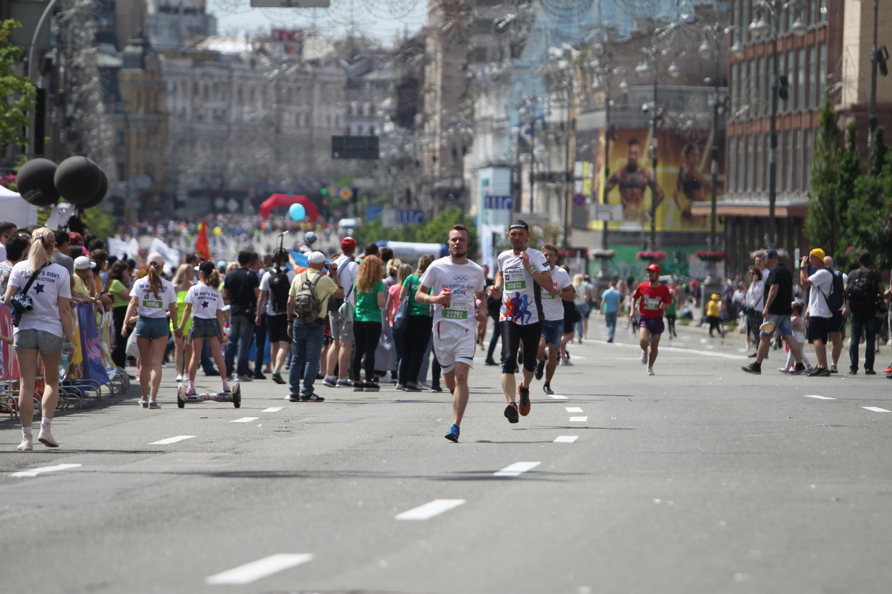 В Киеве состоялся традиционный пробег под каштанами