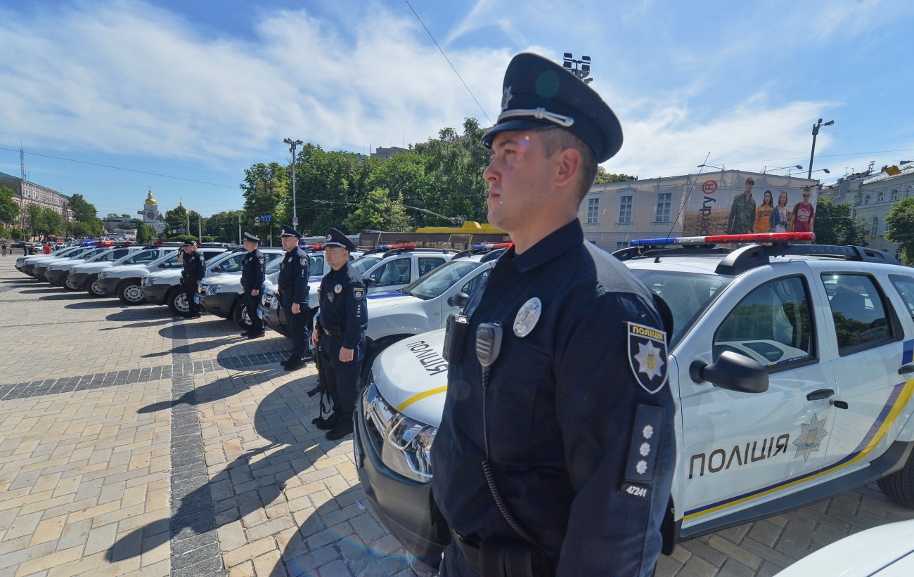 Гройсман, Аваков и Князев представили новый проект «Полицейский офицер общества»