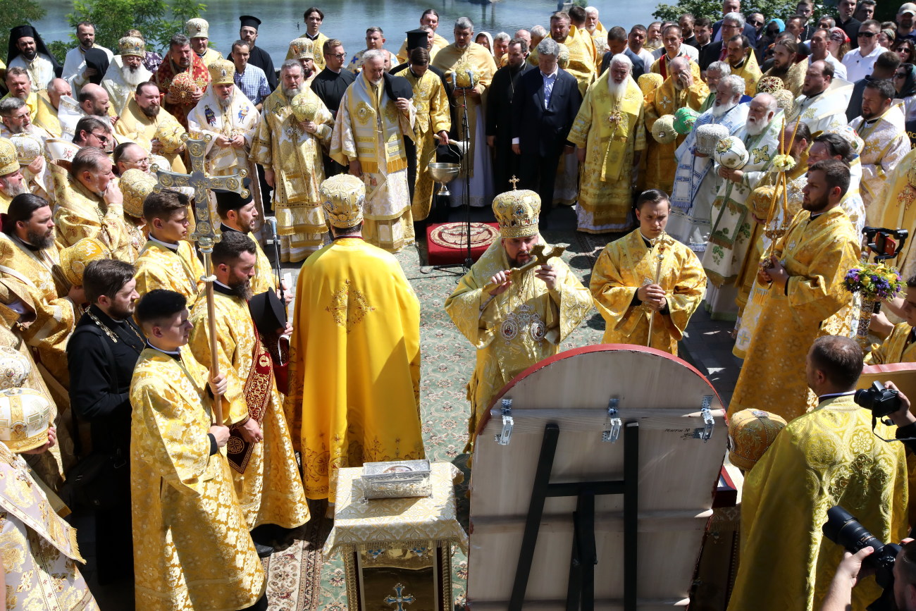 Первый Кресный ход ПЦУ: в рядах замечен Порошенко