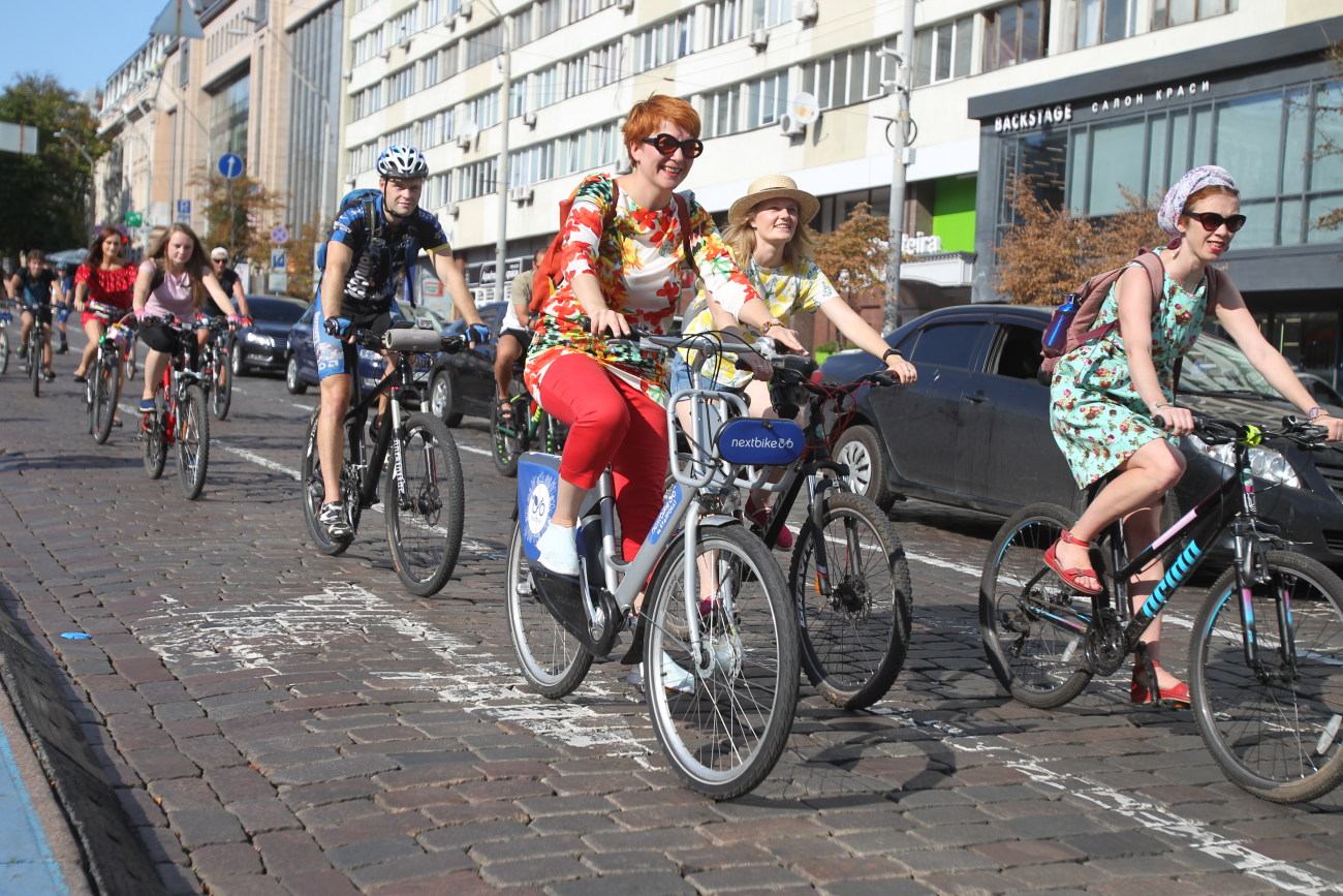 В Киеве прошел женский вело-парад