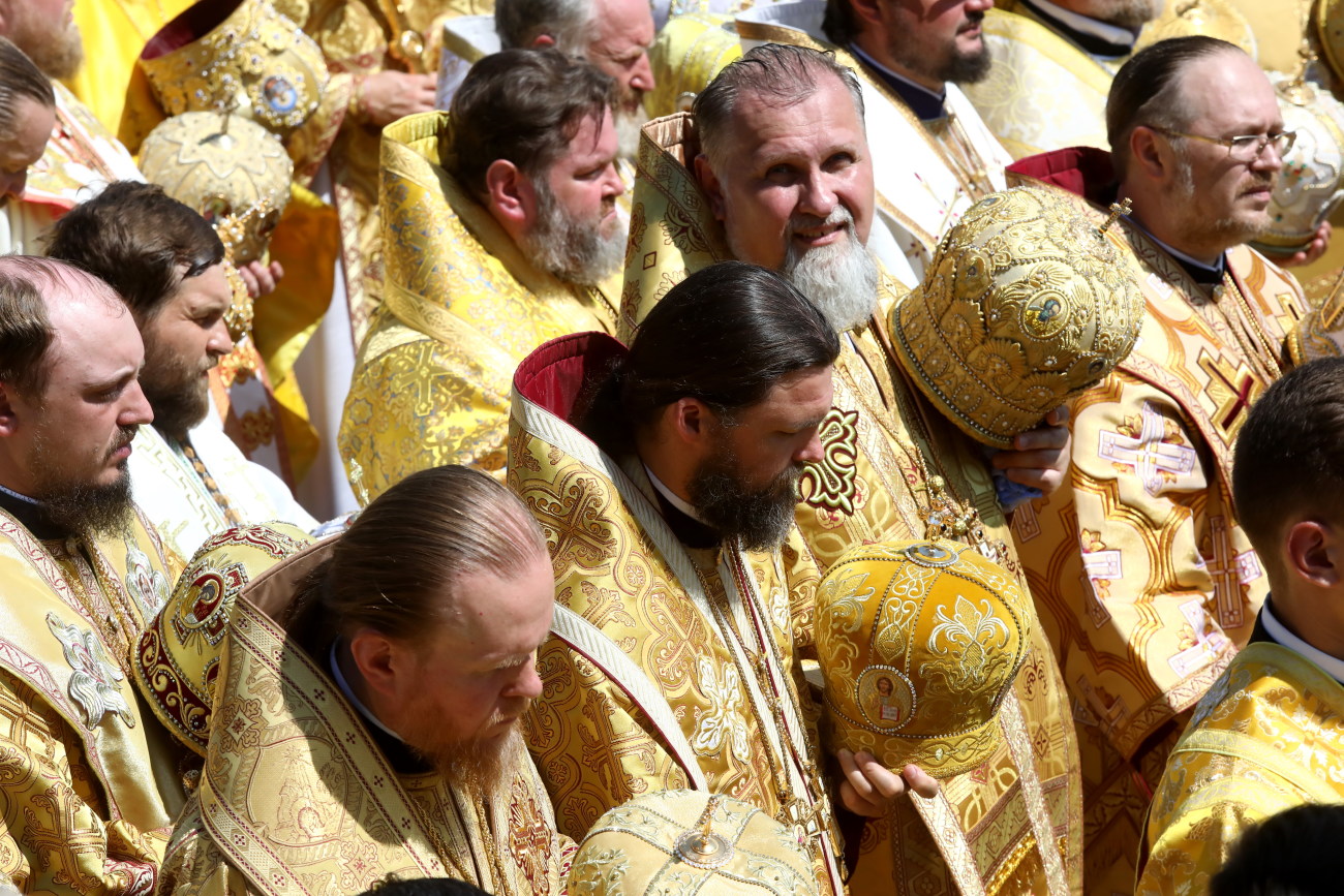 Первый Кресный ход ПЦУ: в рядах замечен Порошенко