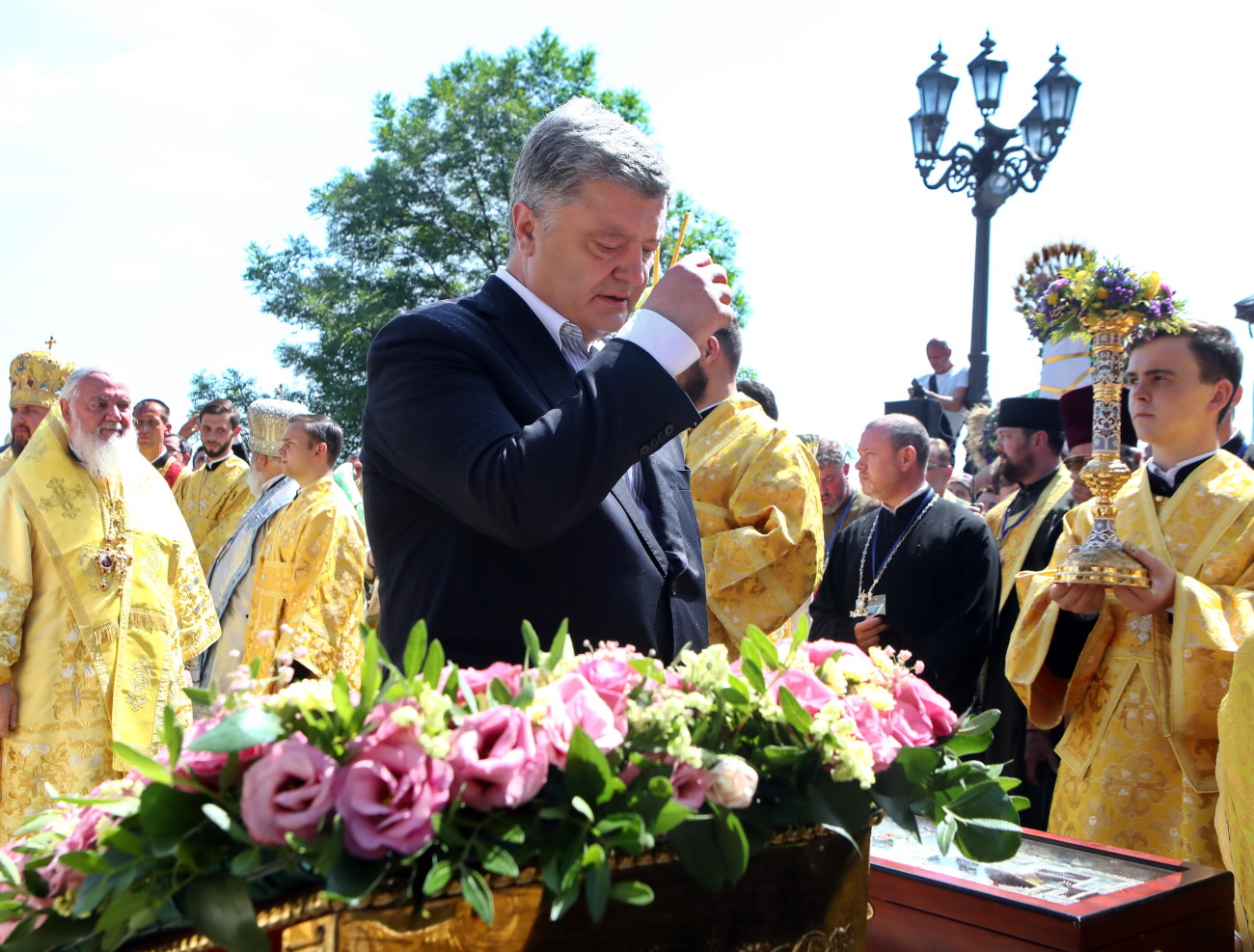 Первый Кресный ход ПЦУ: в рядах замечен Порошенко