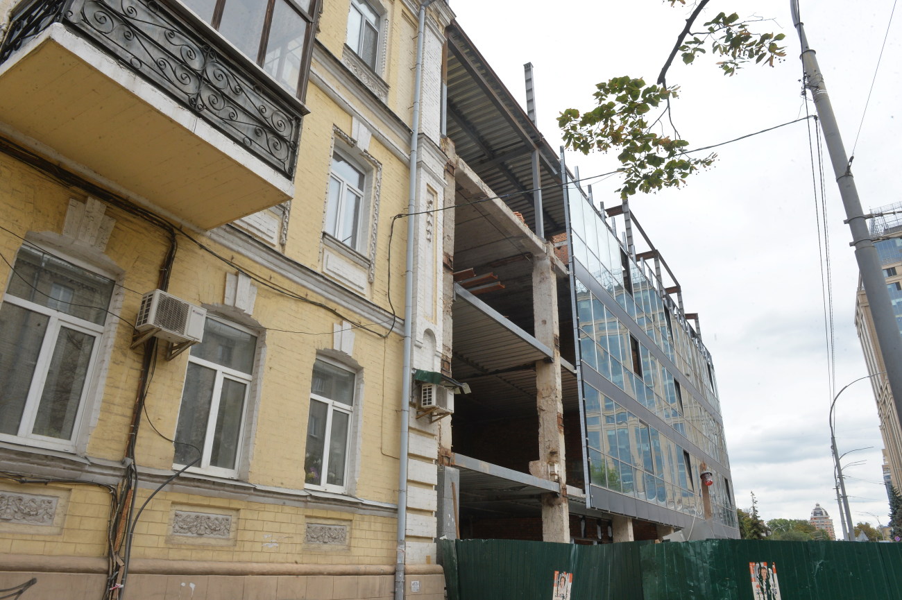 Реконструкция кинотеатра &#171;Зоряный&#187; в Киеве идет полным ходом