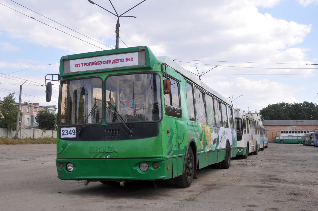В Харькове подбирают водителей для новых троллейбусов