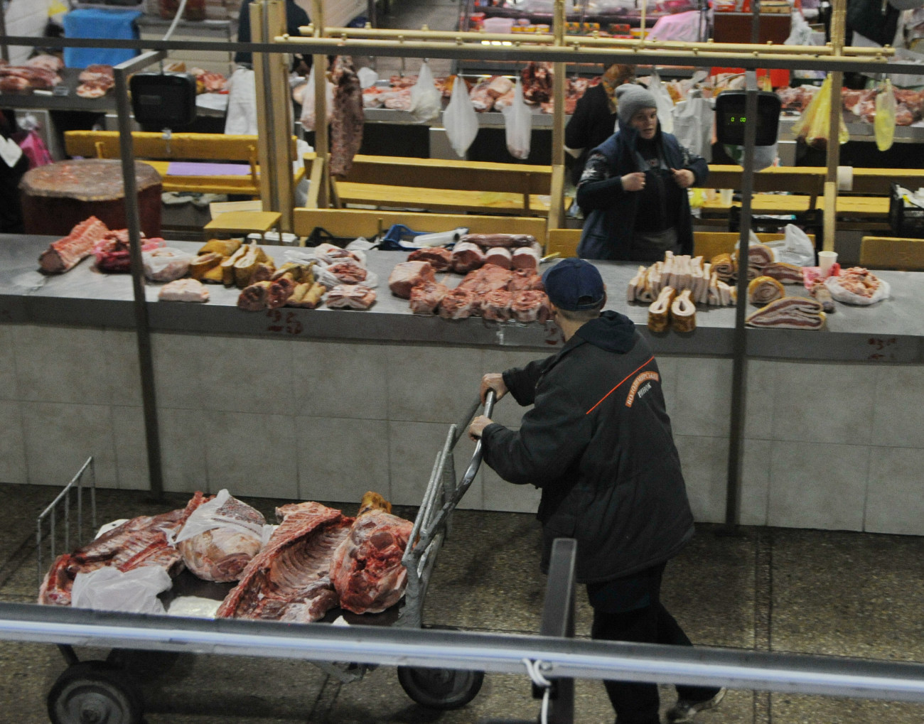 Цены на продукты в Украине стали выше европейских