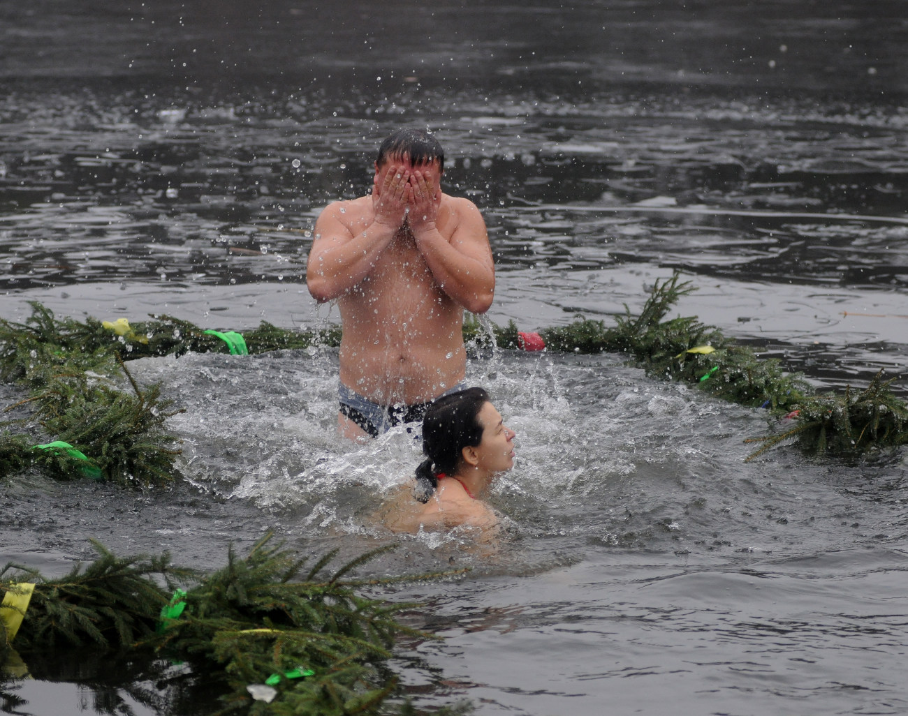 Праздник Крещения в парке &#171;Партизанская слава&#187; в Киеве