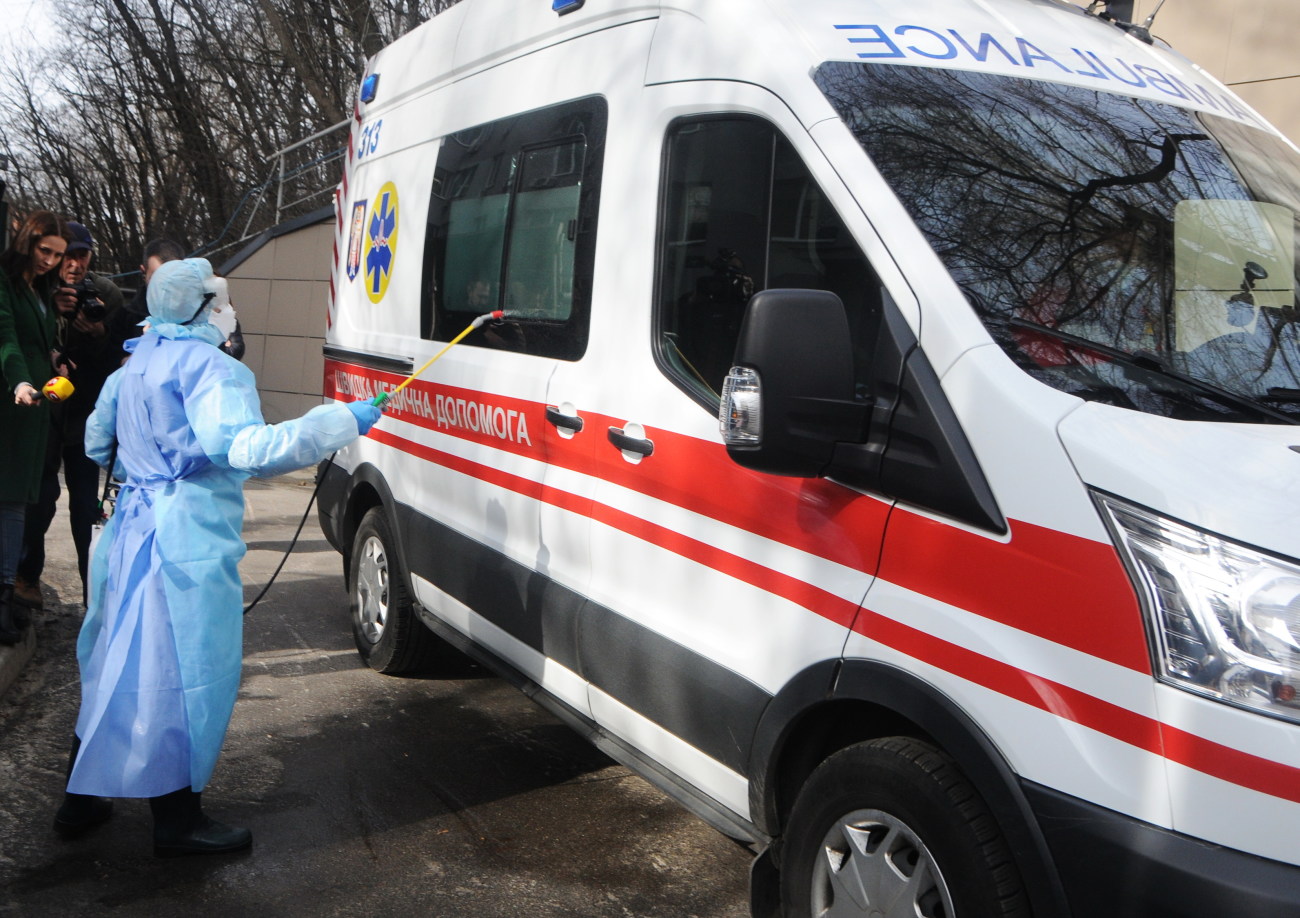 В Киеве при участии Кличко медики учились выявлять коронавирус
