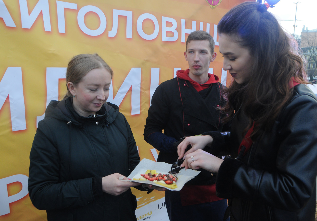 Киевляне отпраздновали Масленицу