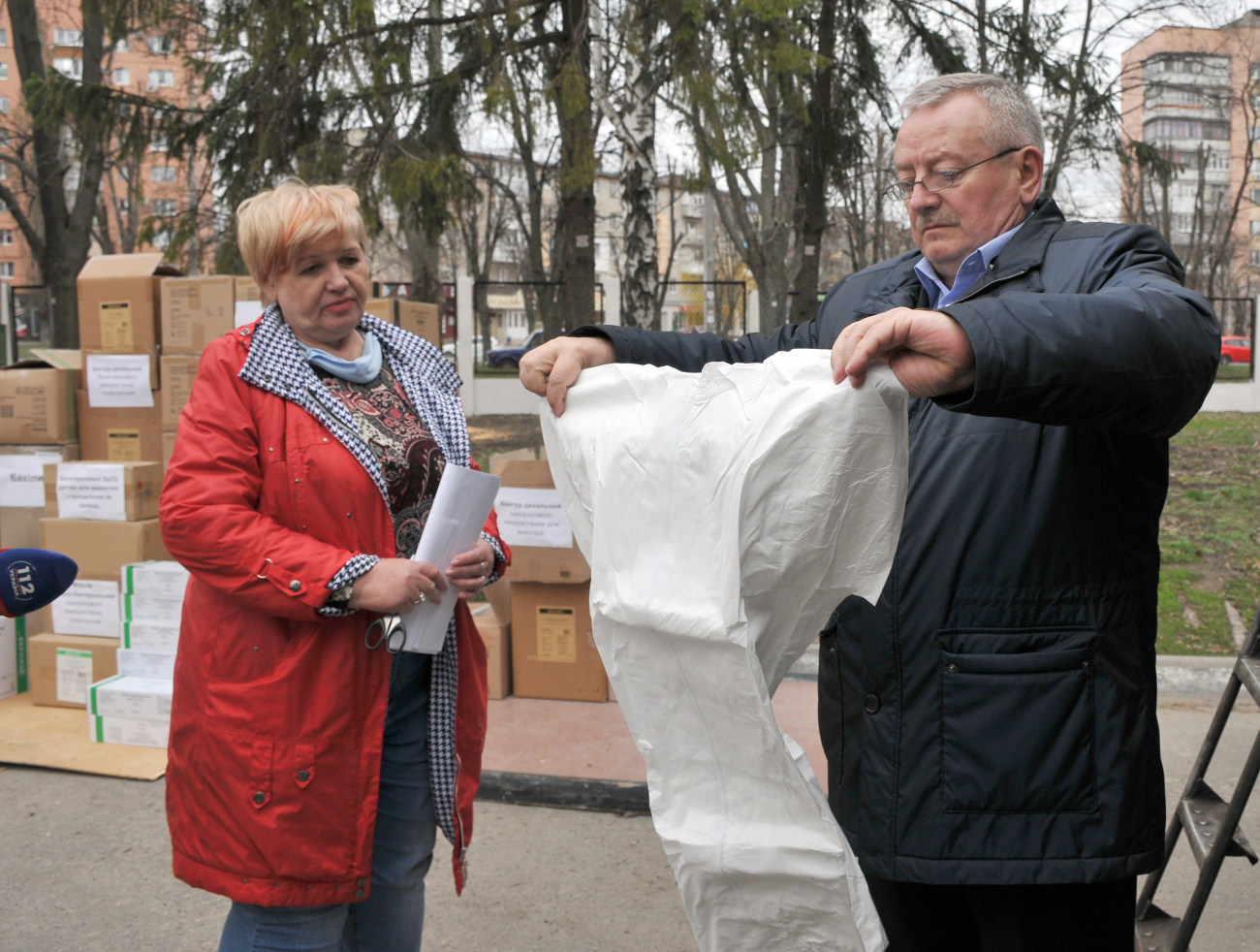 Зеленский прислал Харькову гуманитарную помощь