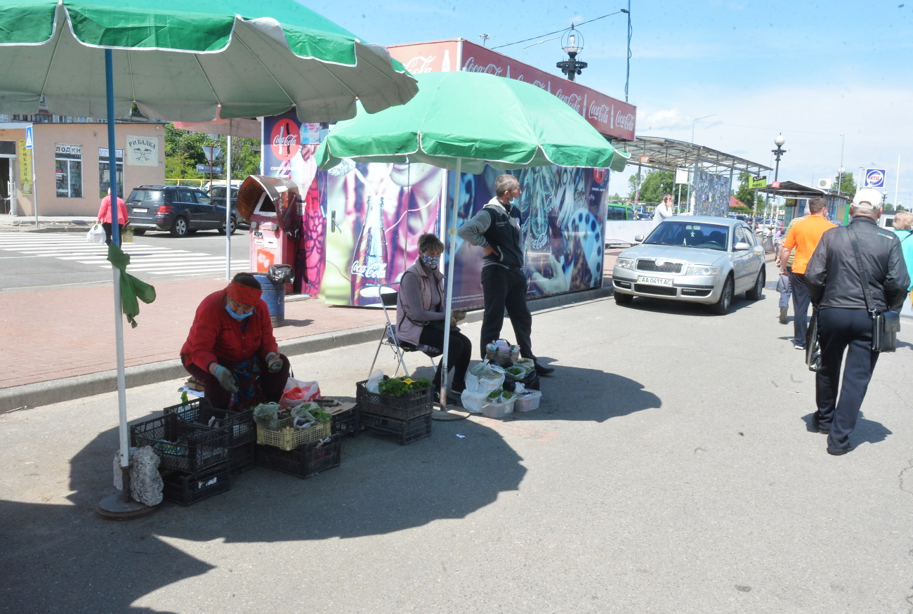 В Киеве начали открываться садоогордные ярмарки