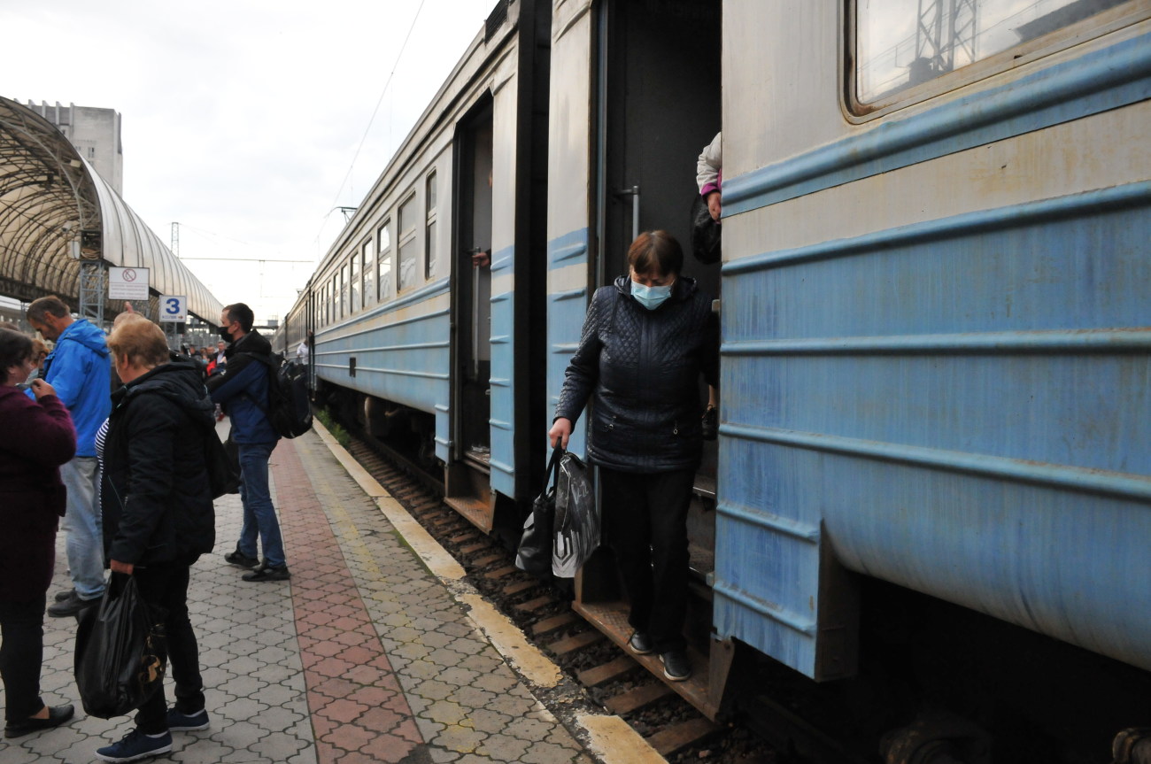 В Украине запустили поезда