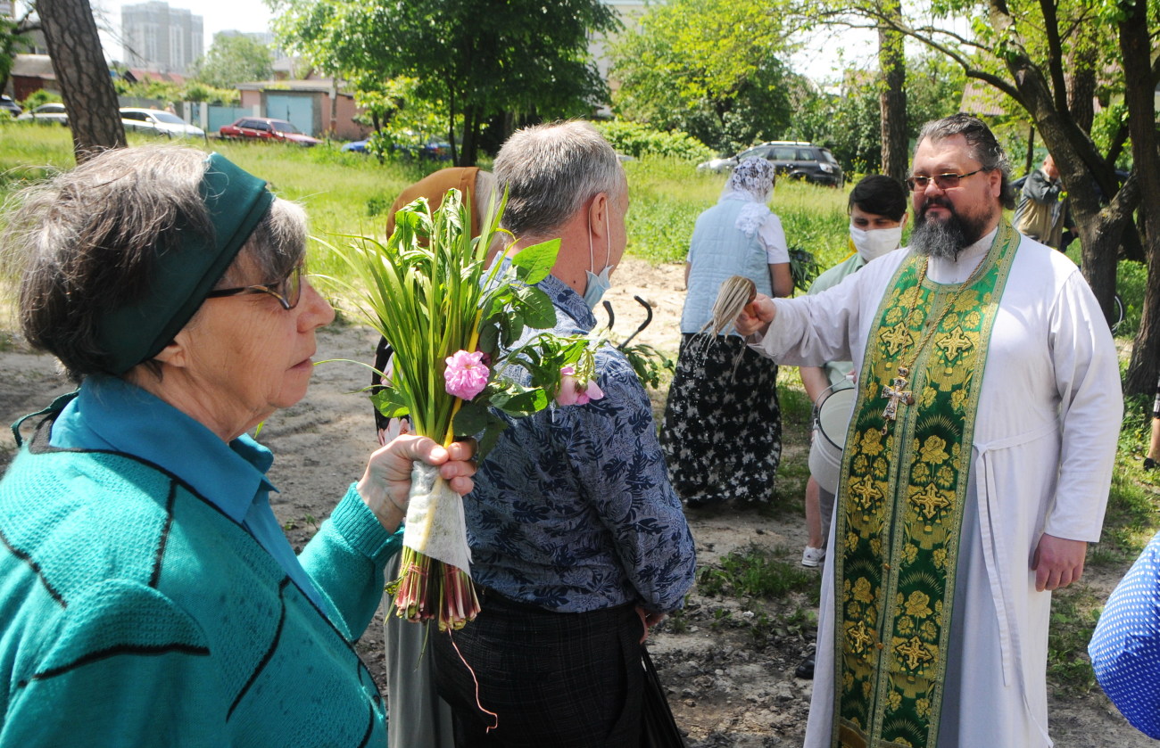 В Украине празднуют Троицу