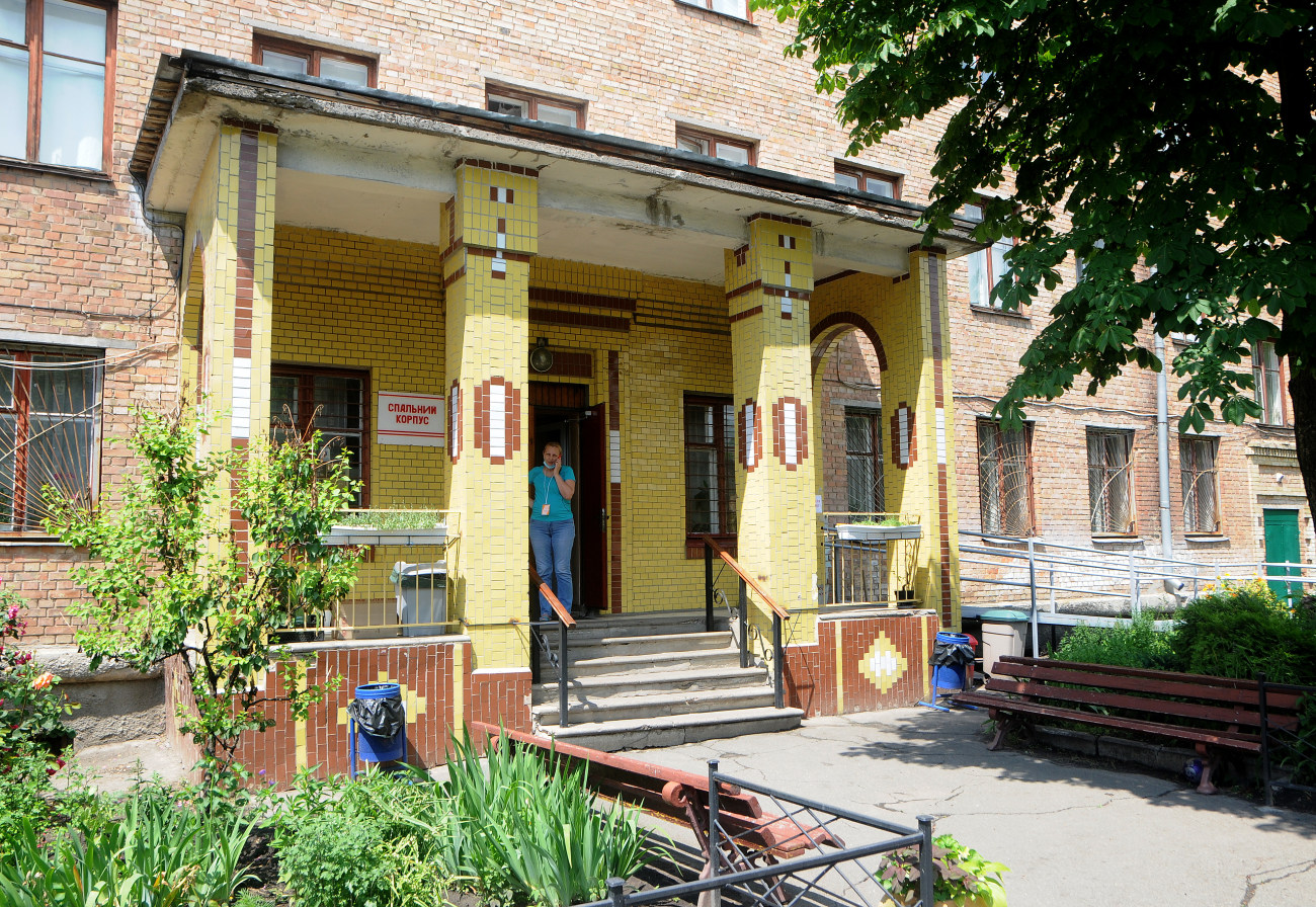 Пострадавших от взрыва в киевской многоэтажке поселили в дом-интернат