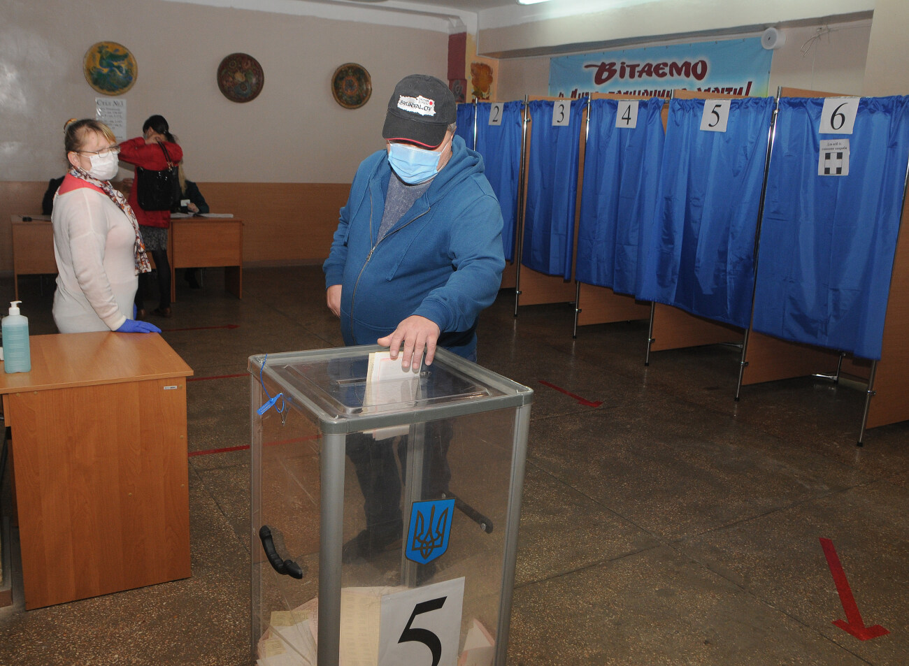 В Украине выбирают местную власть