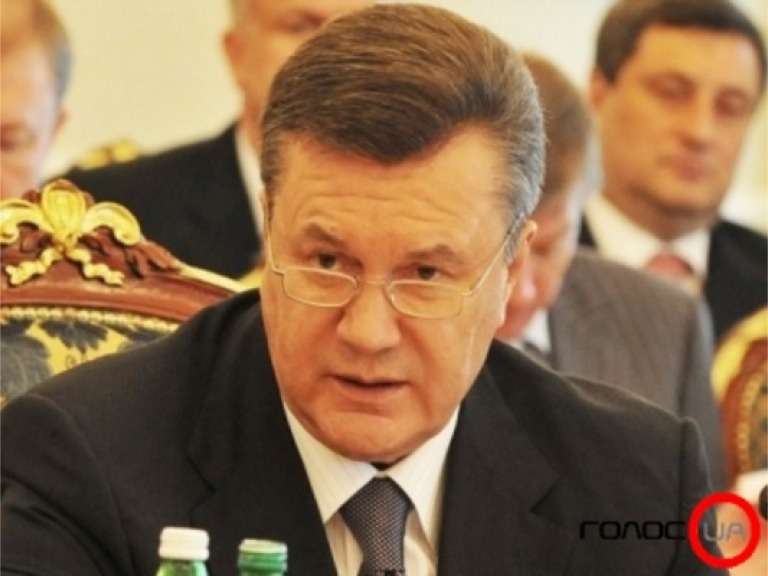 Янукович доручив підлеглим перевірити пасажирських перевізників