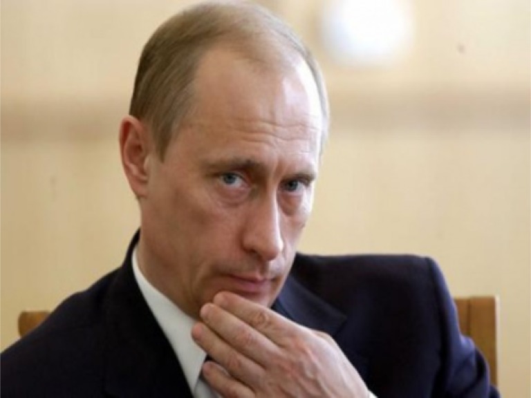 Путін хоче забрати “Луганськтепловоз” та готель “Україна”