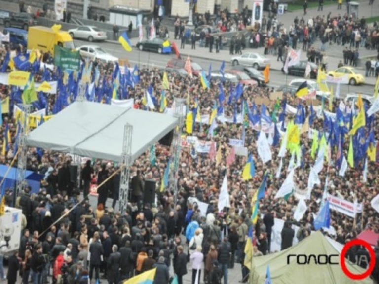 Брати Капранови відкрили акцію протесту проти Податкового кодексу на Майдані