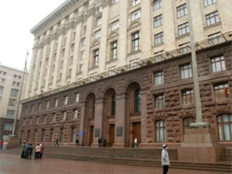 Проти чиновників Черновецького порушили 40 кримінальних справ