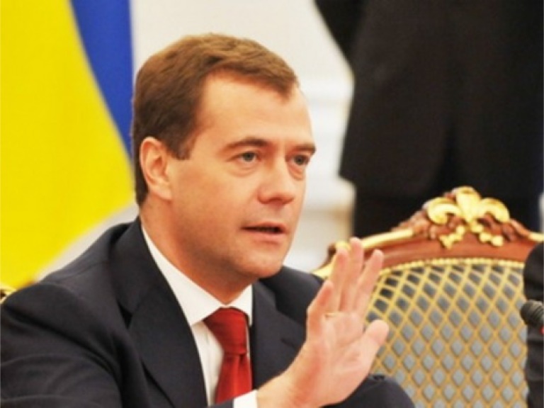 Д.Медведєв про членство України в НАТО: “Це руйнує простір безпеки в Європі”