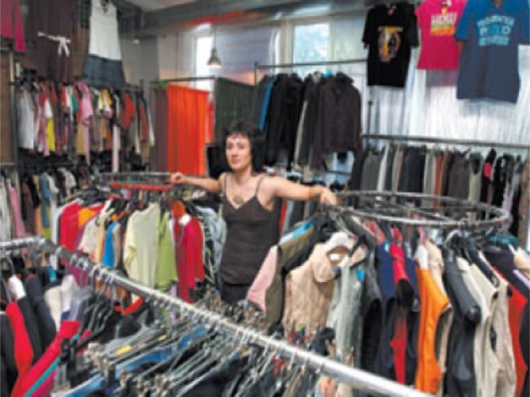 З 2011 року різко подорожчає одяг