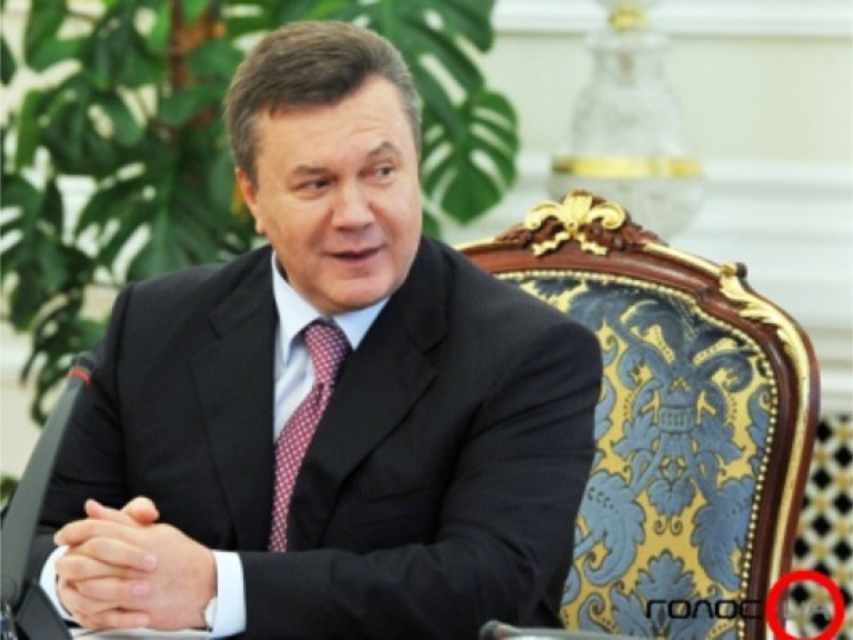 Янукович реорганізував 21 державне відомство