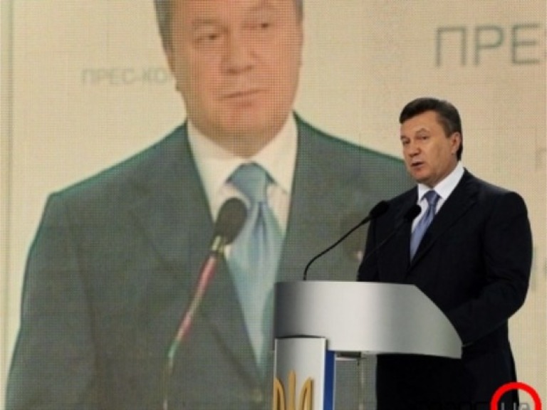 Янукович мінятиме міністрів так часто, як Кучма &#8212; Костенко