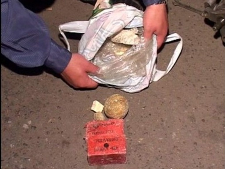 Сапери знайшли у Макіївці ще дві бомби