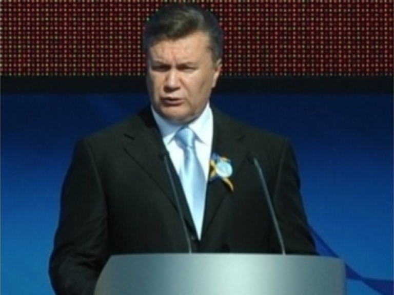 В Україні треба створити сприятливі умови для залучення інвестицій — Янукович