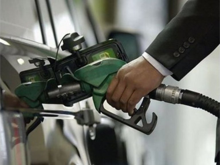 Цены на бензин в Украине высокие, но приемлемые – Минэнерго