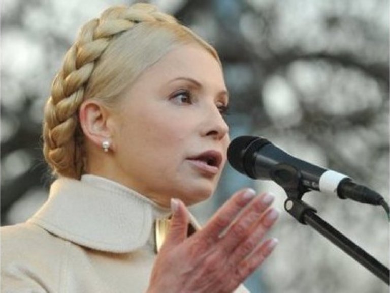 Тимошенко опоздала в Генпрокуратуру на 20 минут