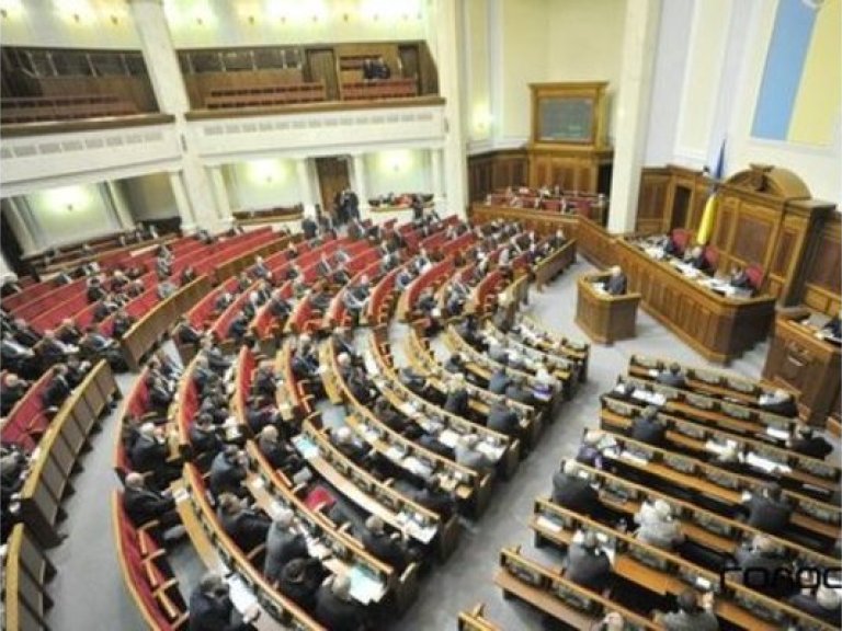 Шесть «регионалов» вообще не посещали заседания парламента