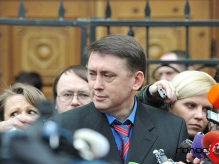 Мельниченко сегодня обсудит с СБУ усиление своей охраны